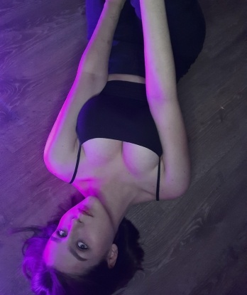 Аника, 20 лет, 4 размер груди